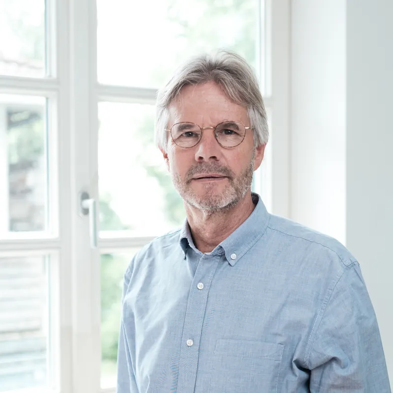Porträt von Martin Schwab, Teamleiter PV-Beratung bei Energie-Spezialisten